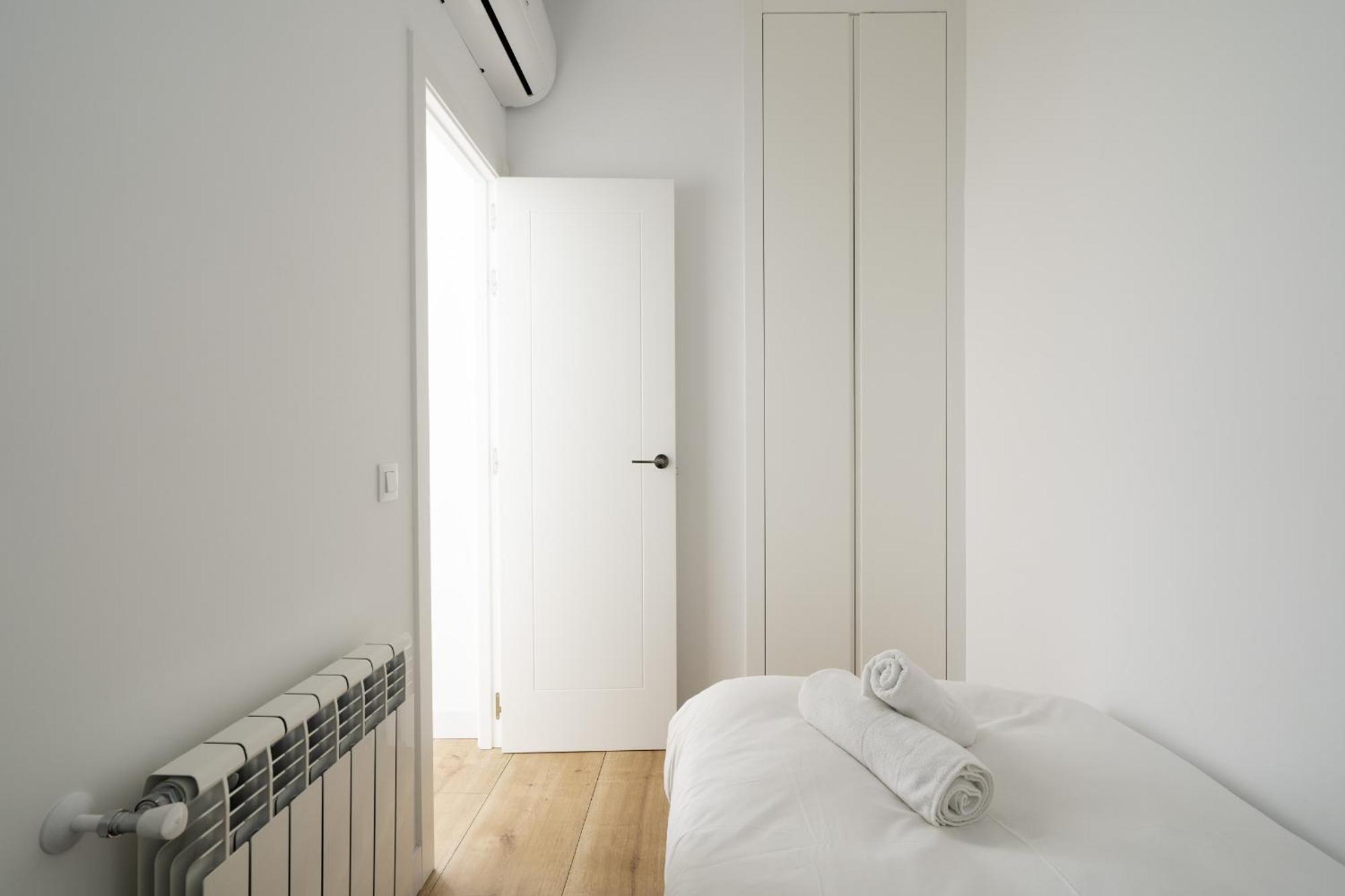 Apartamento Reformado En Metro Ibiza Alquiler Temporal Madri Exterior foto