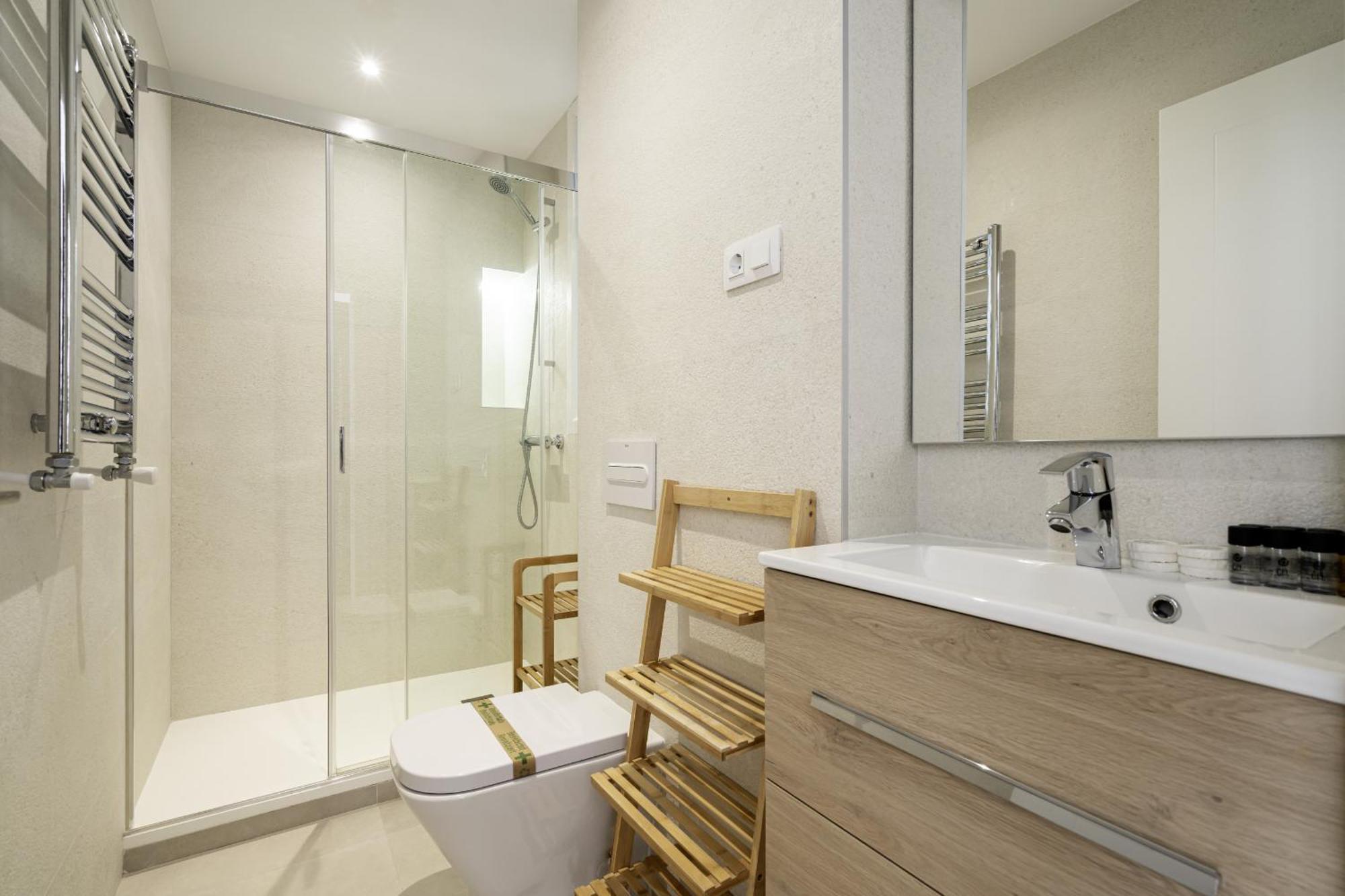 Apartamento Reformado En Metro Ibiza Alquiler Temporal Madri Exterior foto