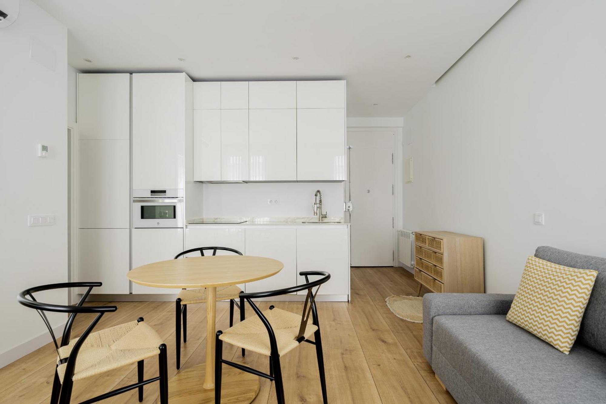 Apartamento Reformado En Metro Ibiza Alquiler Temporal Madri Exterior foto